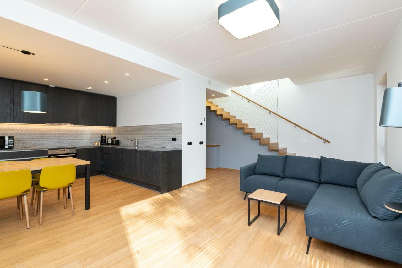 Self-Check-In 3 Bedroom Apartment With Sauna And Balconies Tallinn Exterior photo